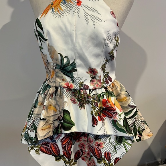 Ava 2 piece shorts suit - Picture 2 of 13